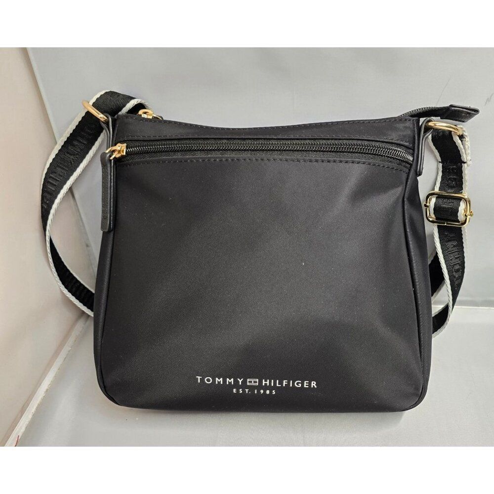 Tommy Hilfiger Black Crossbody Bag Adjustable Strap Lightweight Womens Nylon